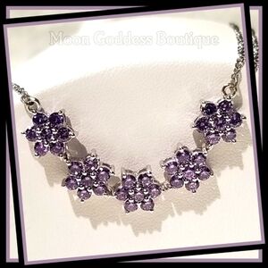 🆕️🆑️ Purple Zircon Diamond Necklace Floral Design Piece In Platinum 18" Chain